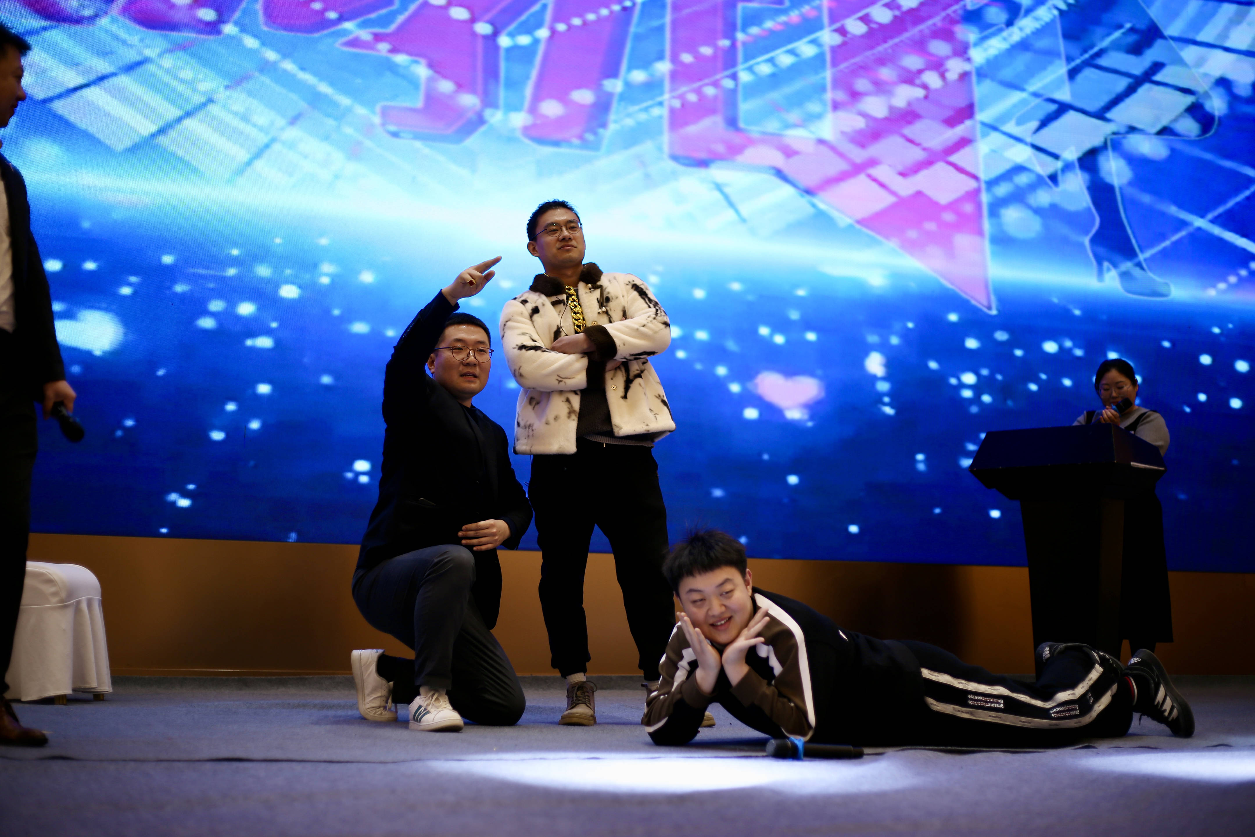 ����ͻ��-������κ�����_MG������Ϸ